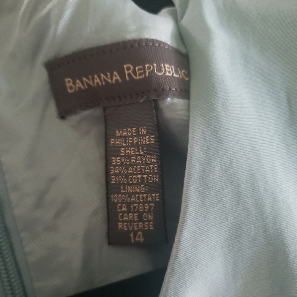 Dress - Picture 3 of 5